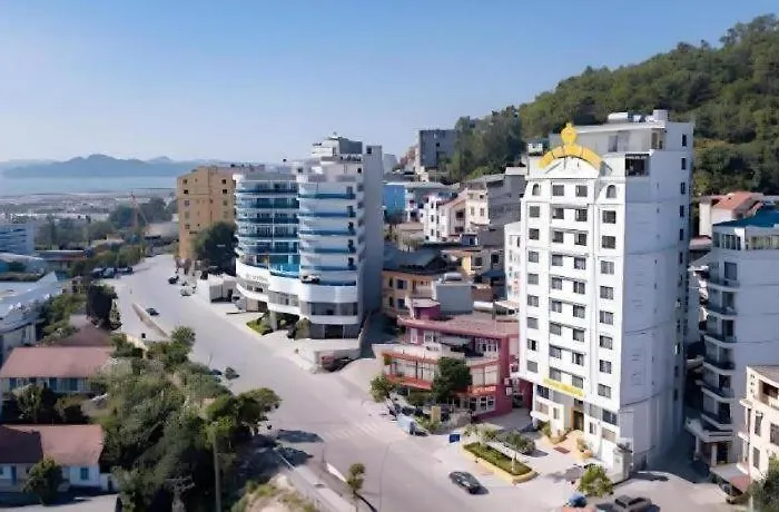 Linh Dan Hotel *